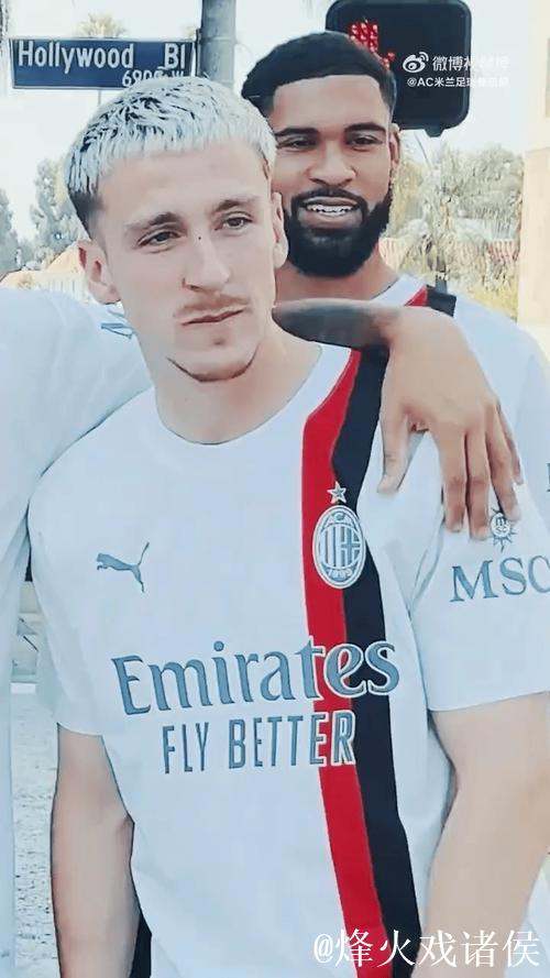 AC米兰官宣:萨勒马克尔斯续约至2031年 AC米兰官宣:萨勒马克尔斯续约至2031年